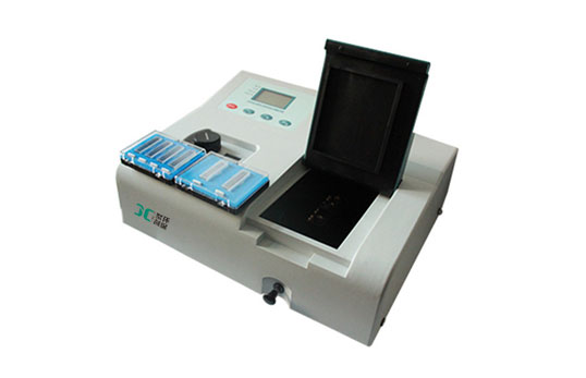 UV-Vis Spectrophotometer