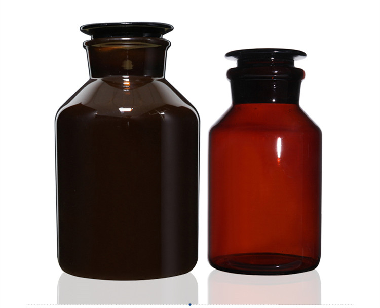 laboratory reagent bottle