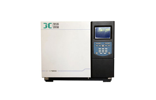 Gas Chromatograph